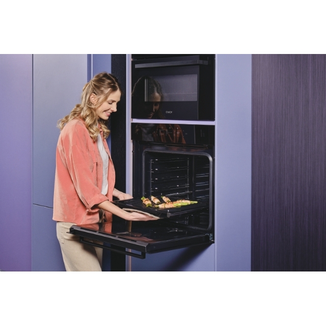 CA6 N5G3YTB | Cuptoare incorporabile Candy Bake 800 Full Black